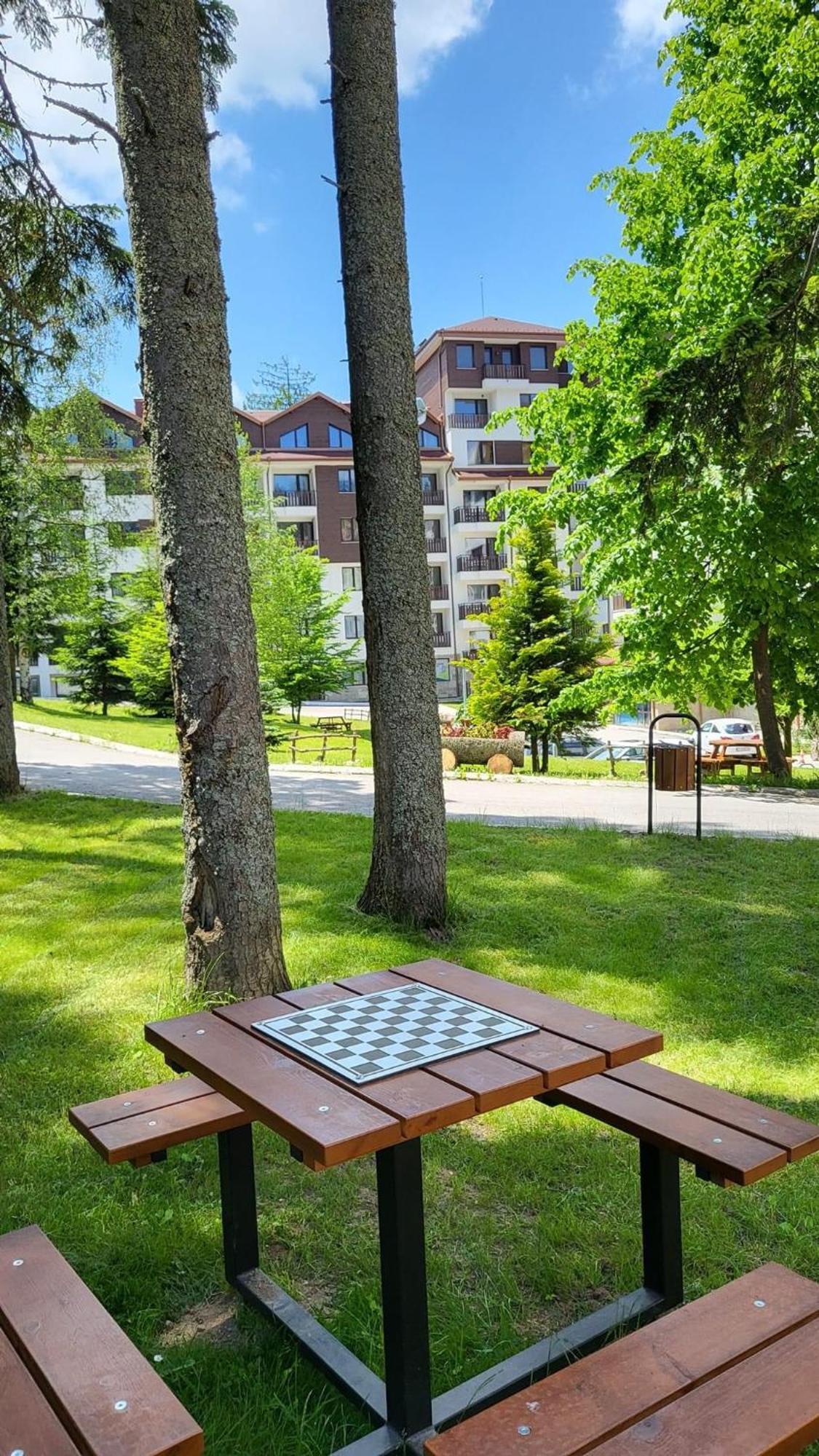 Pm Services Borovets Garden Apartments Экстерьер фото